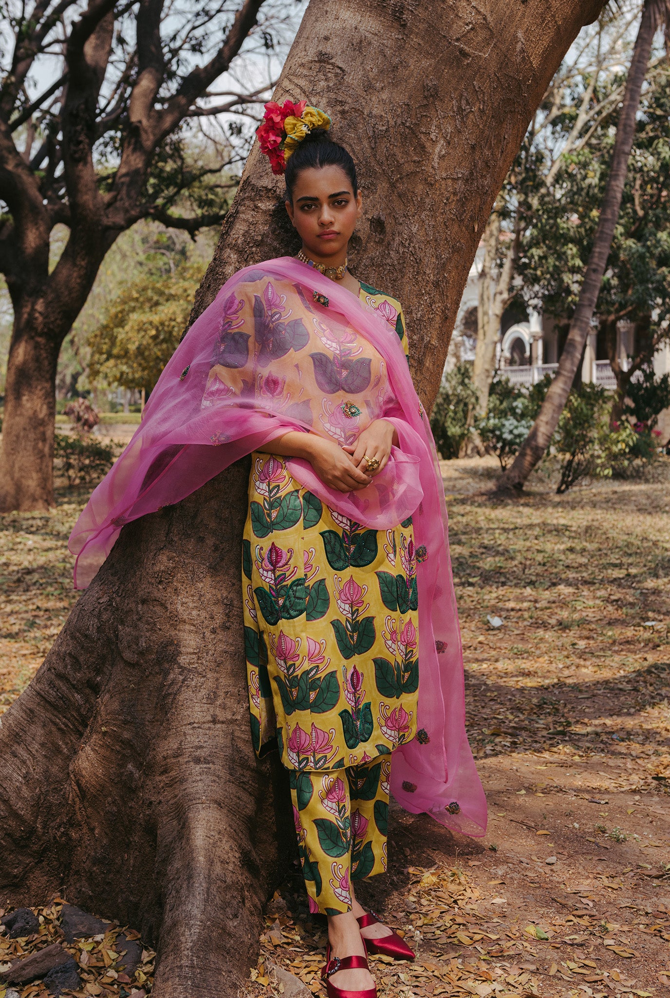 The-Jodi-Life-organza-dupatta-embroidery-embellished-sequins-festive-handcrafted-sustainable-colourful-pink-delicate