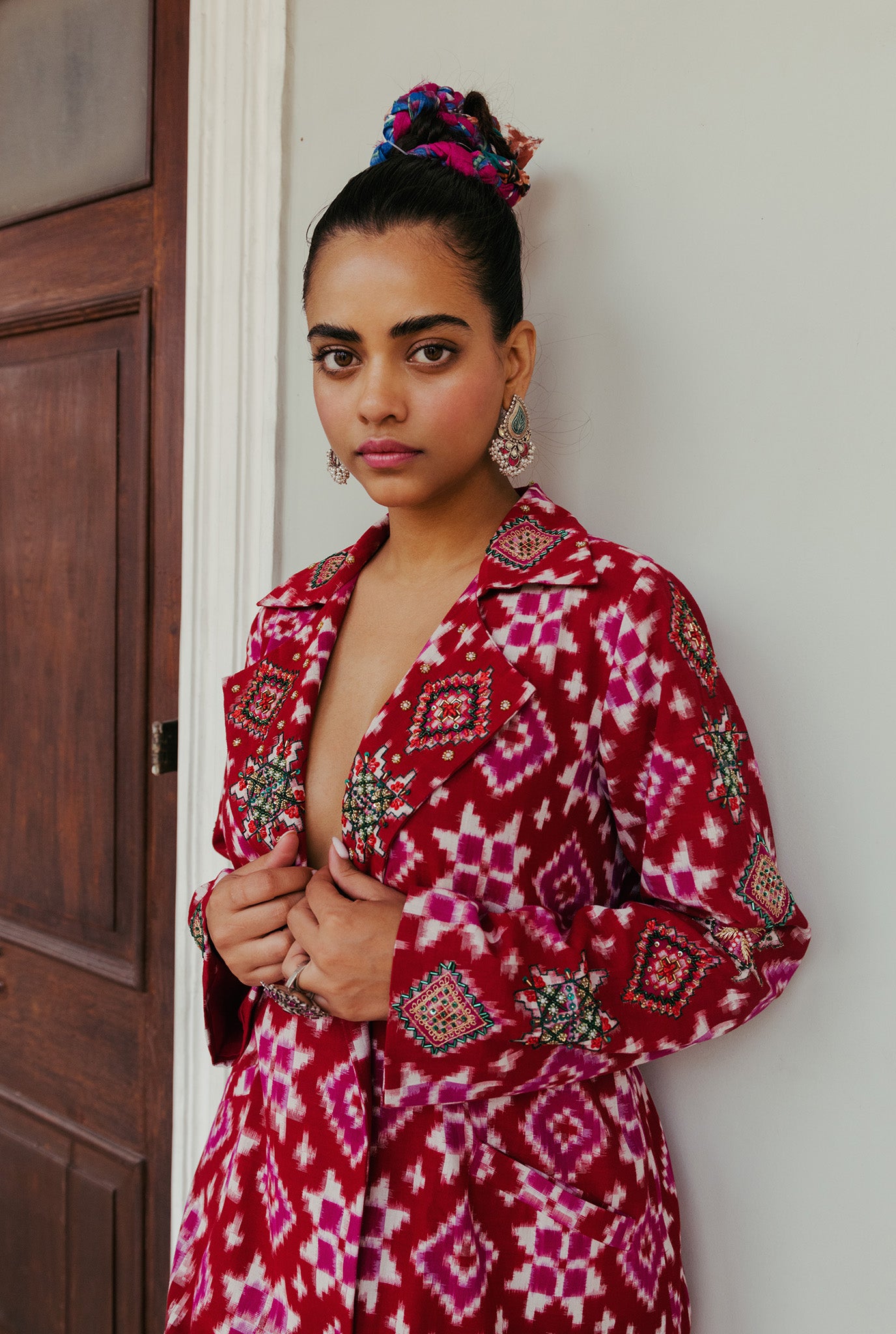 The-Jodi-Life-silk-kurta-belt-trench-hand-embroidery-sustainable-handcrafted