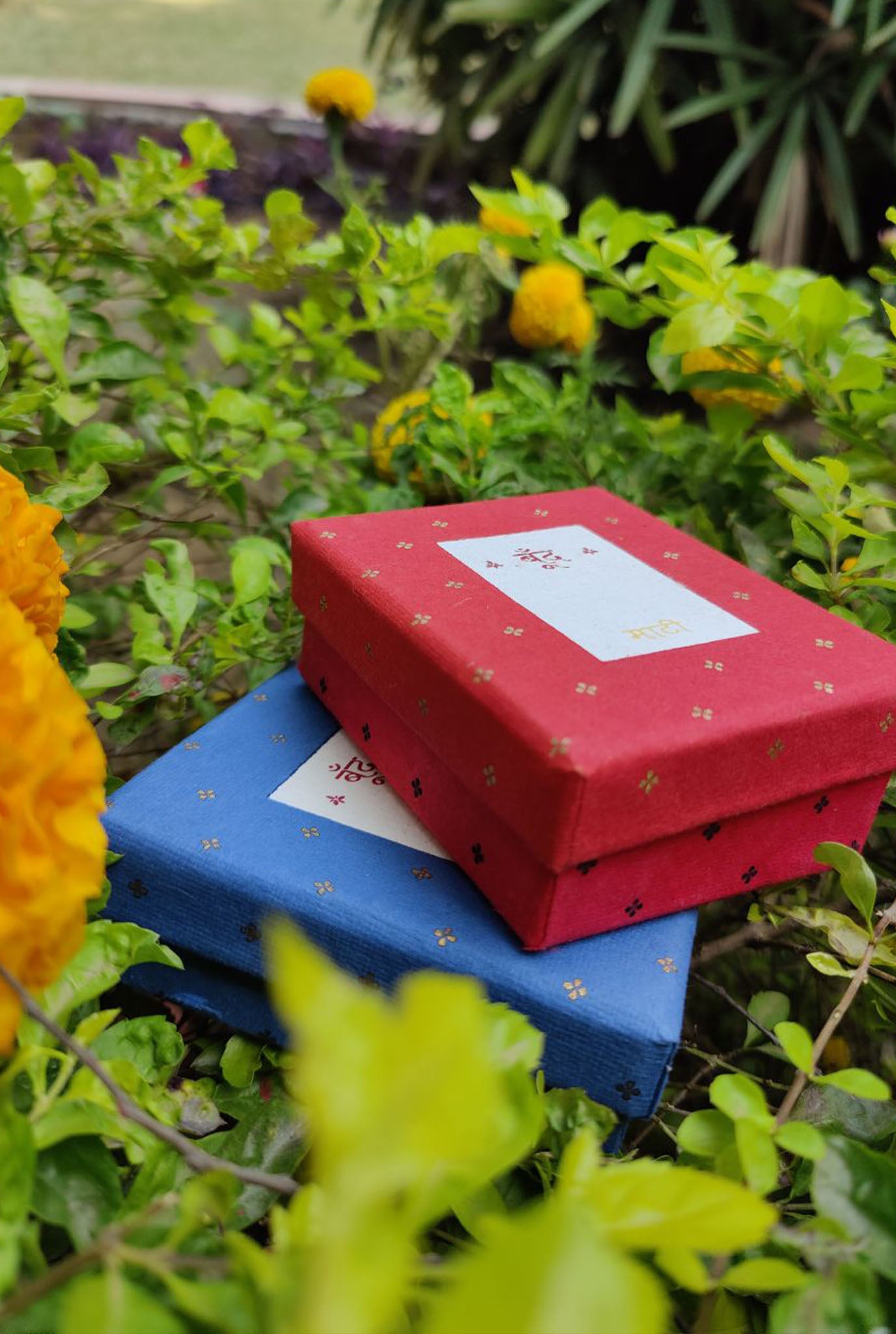 organic-fragrance-jasmine-handcrafted-unisex-giftbox- petrichor-jasmine