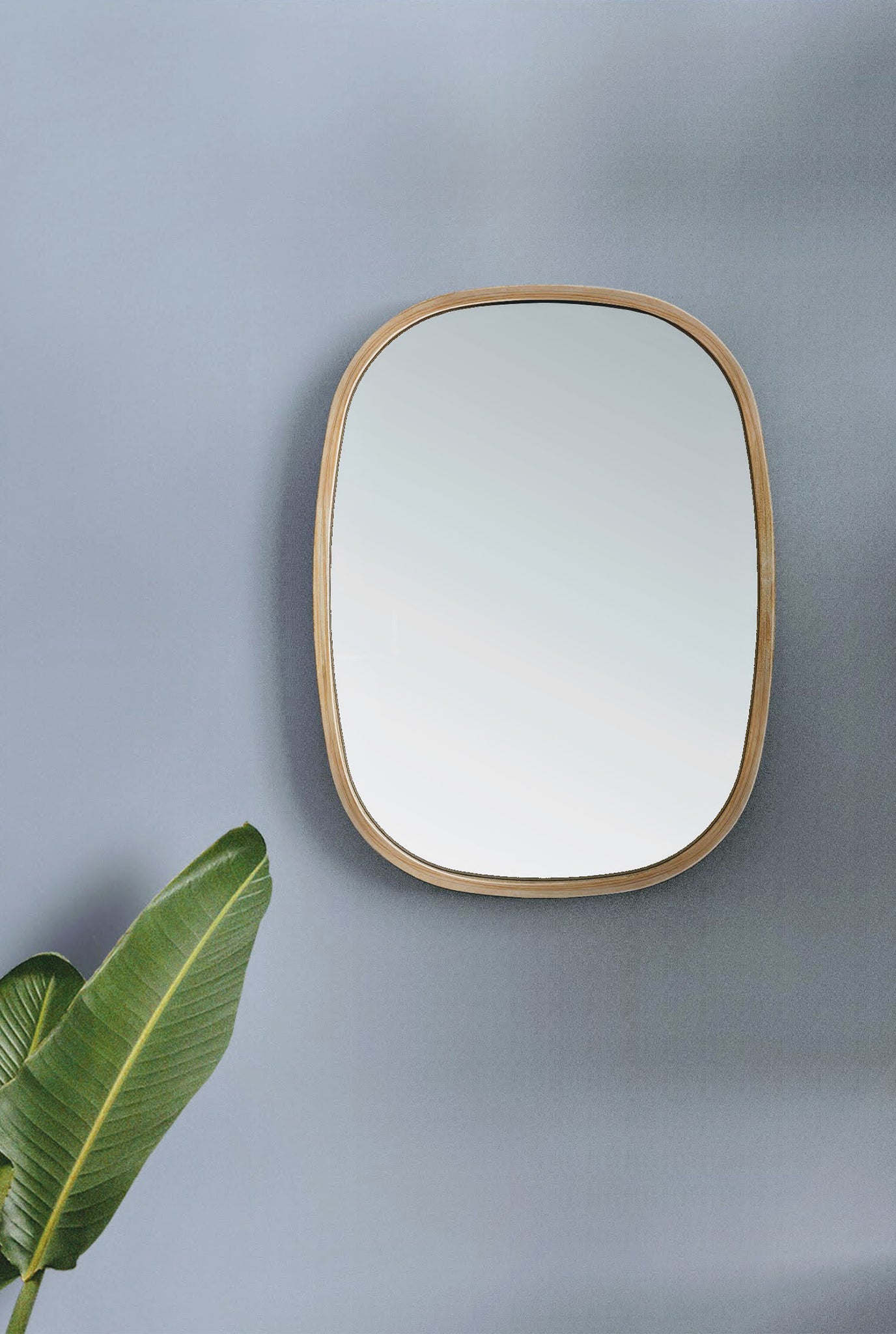 mirror-bambooframe-jodi-sustainable-oval