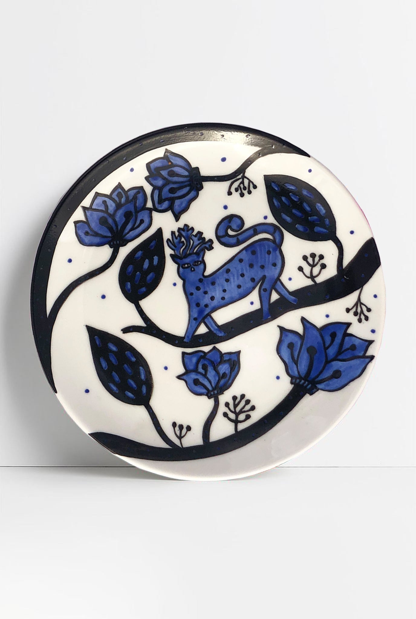 jodi-plates-handpainted-ceramics-quarter