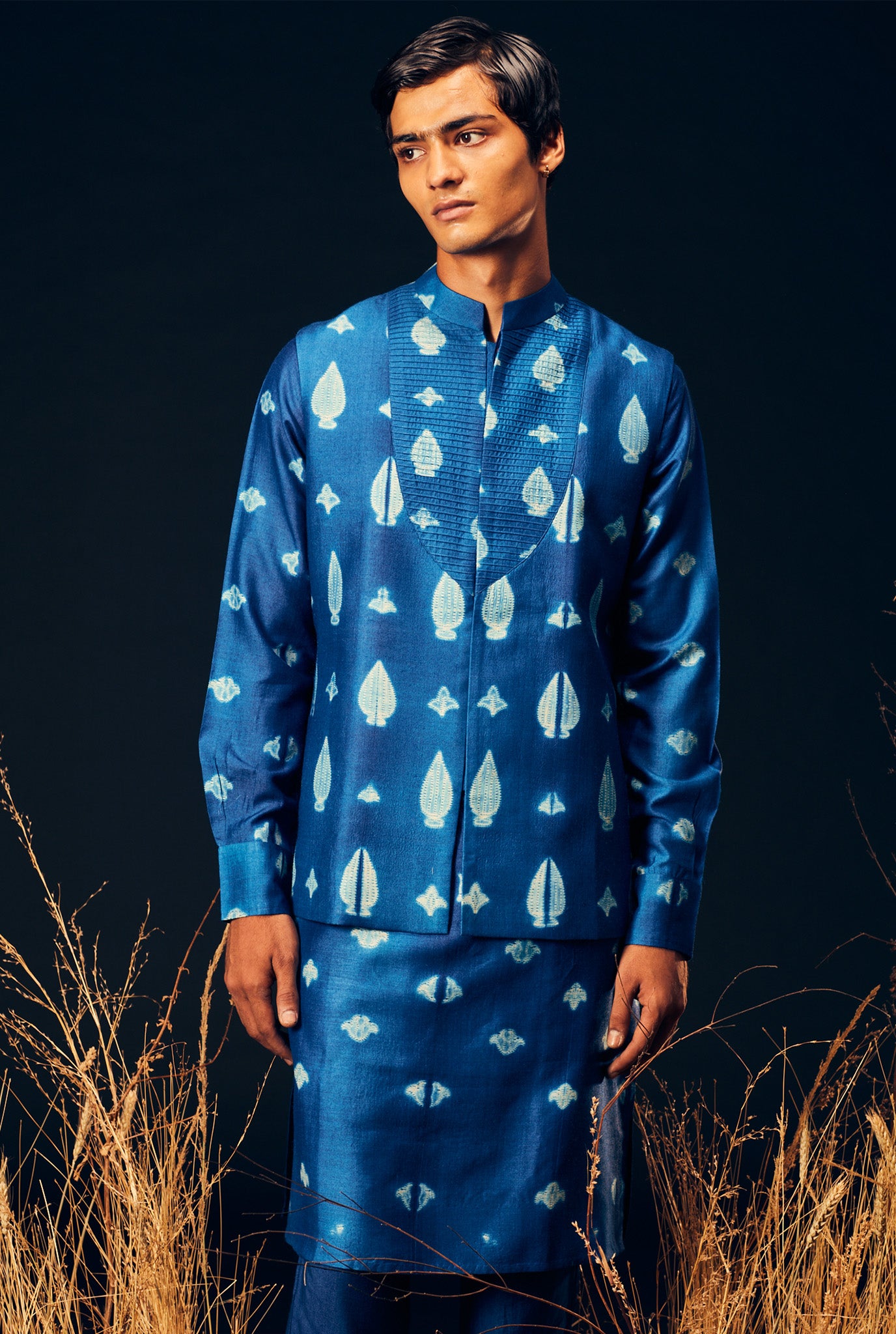-jodi-thejodilife-sustainable-silk-menswear-jacket