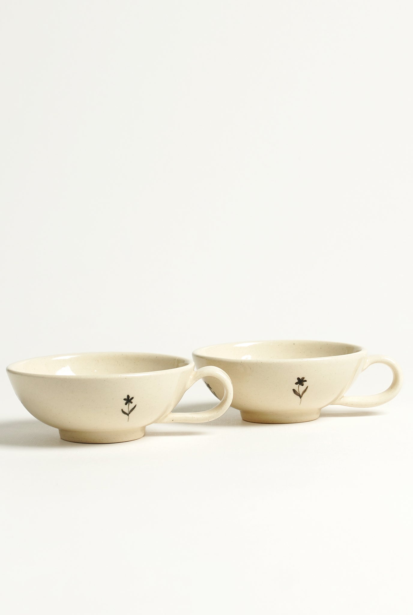DAISY CUPS ( SET OF 2 )
