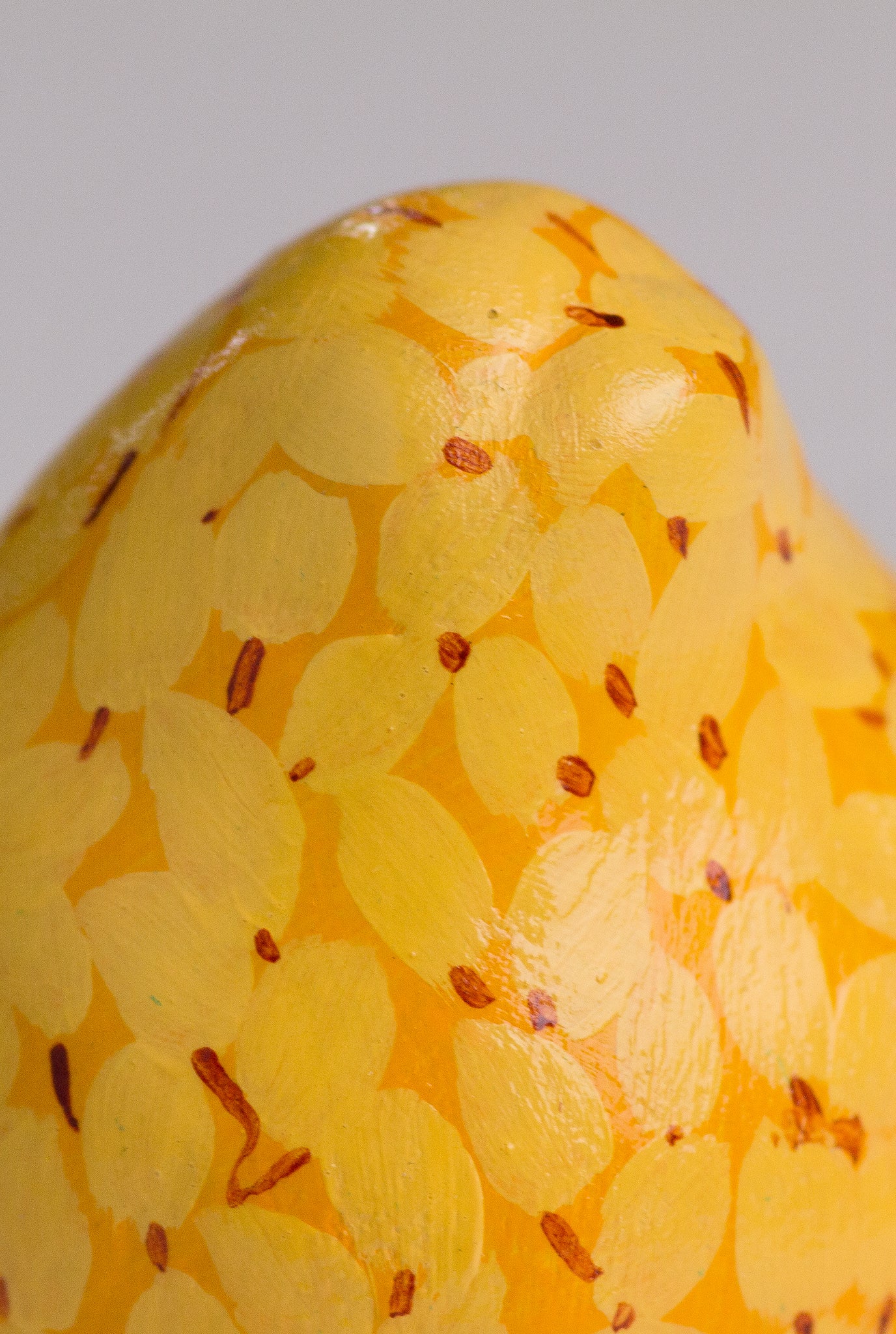 decor-handcrafted-ceramic-hand painted-paperweight