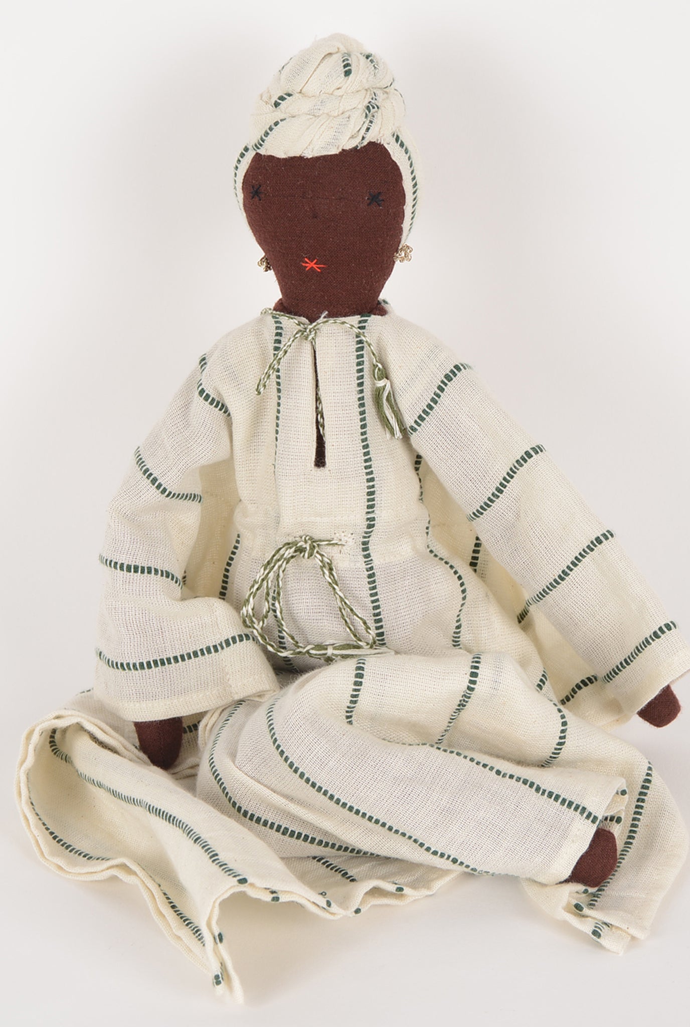 handcrafted- jodi-dolls- afghan-woman- refugees